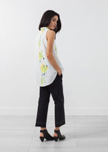 Load image into Gallery viewer, Sleeveless Tunic