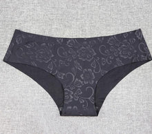 Load image into Gallery viewer, Hot Sale Seamless Briefs Everyday Underwear Women Panties Traceless Raw-cut  Hipster Pink Briefs intimate 2017